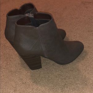 Heeled booties
